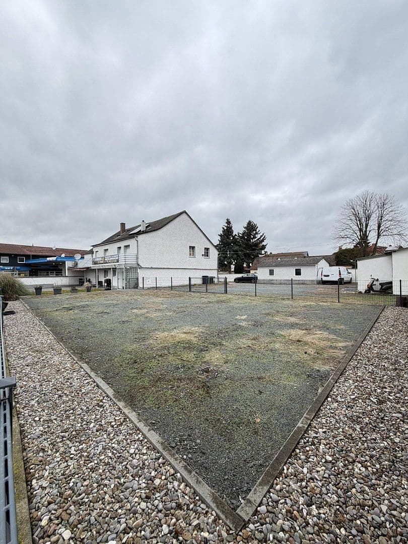 Predaj domu 300 m², pozemek 1.050 m², Darmstädterstrasse 3, Pfungstadt, Hesensko Predaj domu 300 m², pozemek 1.050 m², Darmstädterstrasse 3, Pfungstadt, Hesensko