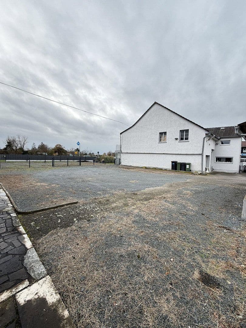 Predaj domu 300 m², pozemek 1.050 m², Darmstädterstrasse 3, Pfungstadt, Hesensko Predaj domu 300 m², pozemek 1.050 m², Darmstädterstrasse 3, Pfungstadt, Hesensko