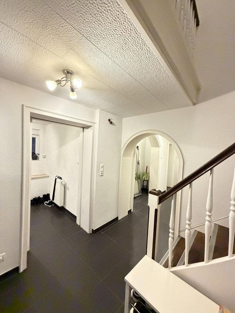 Predaj domu 300 m², pozemek 1.050 m², Darmstädterstrasse 3, Pfungstadt, Hesensko Predaj domu 300 m², pozemek 1.050 m², Darmstädterstrasse 3, Pfungstadt, Hesensko