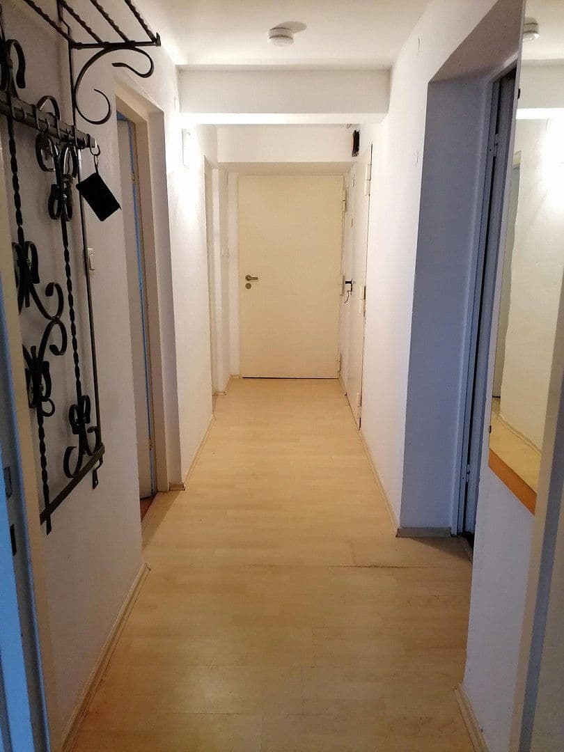 Prenájom kancelárie 51 m², Forstenrieder Allee 116, München, Bavorsko Prenájom kancelárie 51 m², Forstenrieder Allee 116, München, Bavorsko