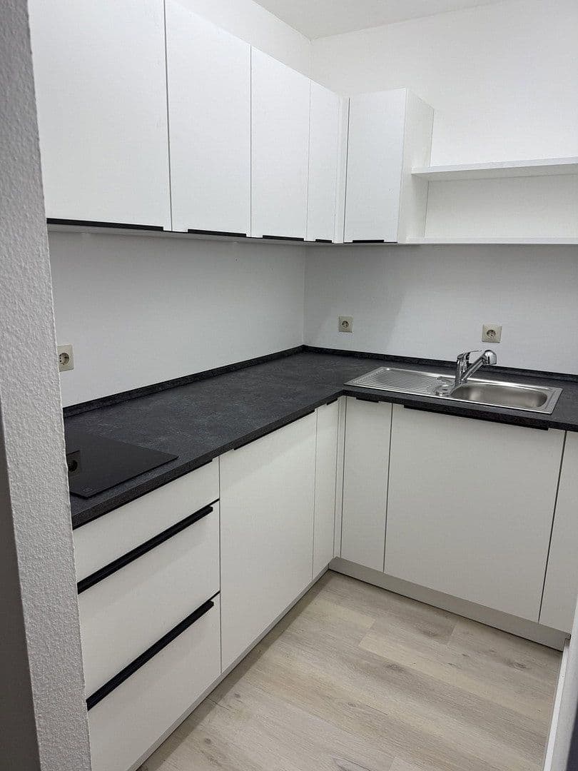 Prenájom bytu 1-izbový 38 m², Mönchstraße 9, Stuttgart, Bádensko-Wurttembersko Prenájom bytu 1-izbový 38 m², Mönchstraße 9, Stuttgart, Bádensko-Wurttembersko