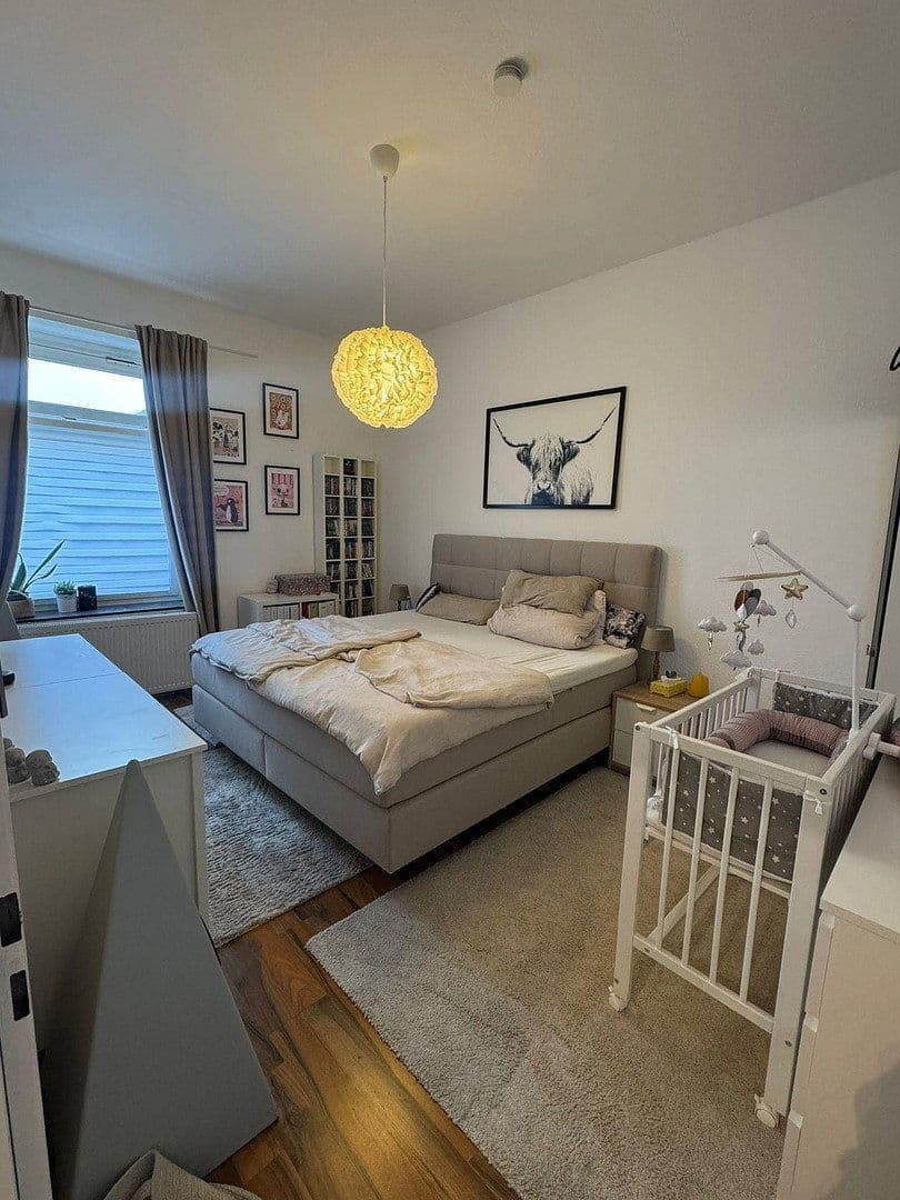 Prenájom bytu 3-izbový 92 m², Walder Straße 63, Hilden, Severné Porýnie - Westfálsko Prenájom bytu 3-izbový 92 m², Walder Straße 63, Hilden, Severné Porýnie - Westfálsko