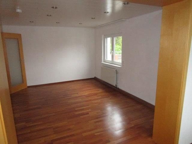Predaj domu 200 m², pozemek 688 m², Pfalzring 30, Mutterstadt, Porýnie-Falcko Predaj domu 200 m², pozemek 688 m², Pfalzring 30, Mutterstadt, Porýnie-Falcko