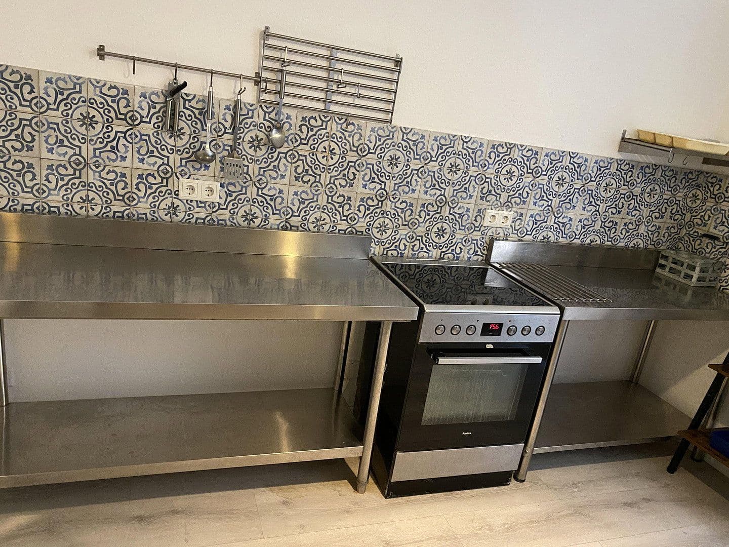 Prenájom bytu 2-izbový 60 m², Wiesbaden, Hesensko Prenájom bytu 2-izbový 60 m², Wiesbaden, Hesensko