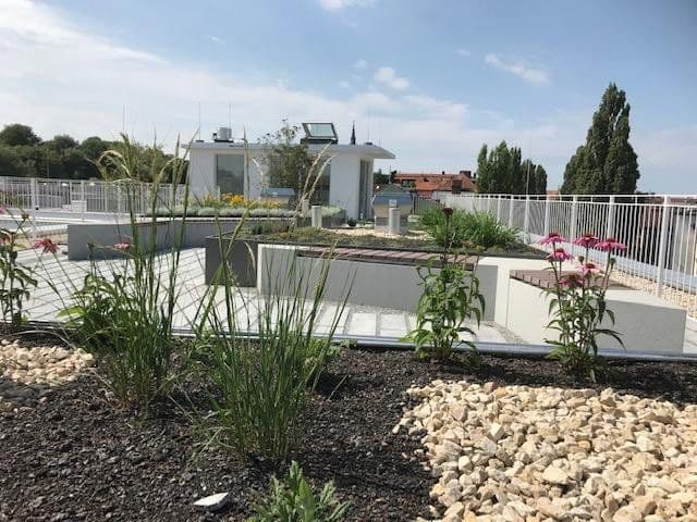 Prenájom bytu 2-izbový 45 m², München, Bavorsko Prenájom bytu 2-izbový 45 m², München, Bavorsko