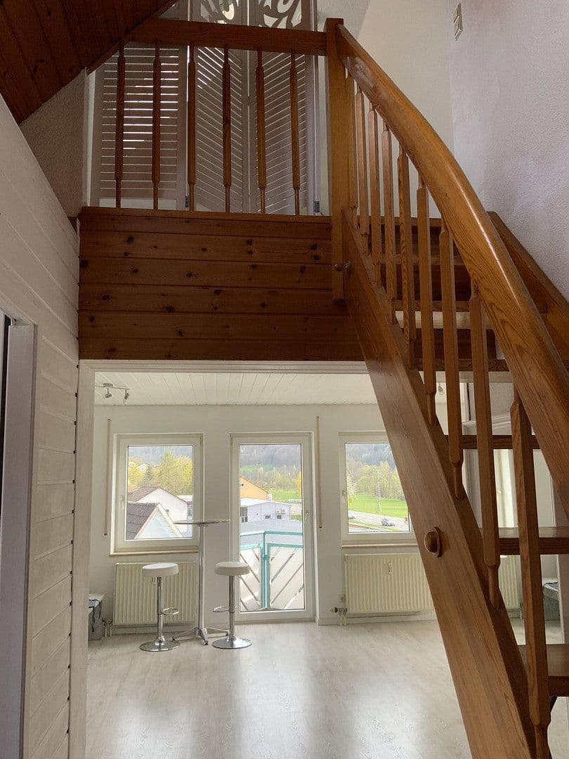 Prenájom bytu 2-izbový 50 m², Künzelsau, Bádensko-Wurttembersko Prenájom bytu 2-izbový 50 m², Künzelsau, Bádensko-Wurttembersko