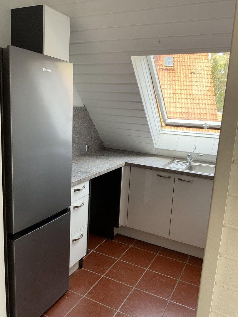 Prenájom bytu 2-izbový 50 m², Künzelsau, Bádensko-Wurttembersko Prenájom bytu 2-izbový 50 m², Künzelsau, Bádensko-Wurttembersko