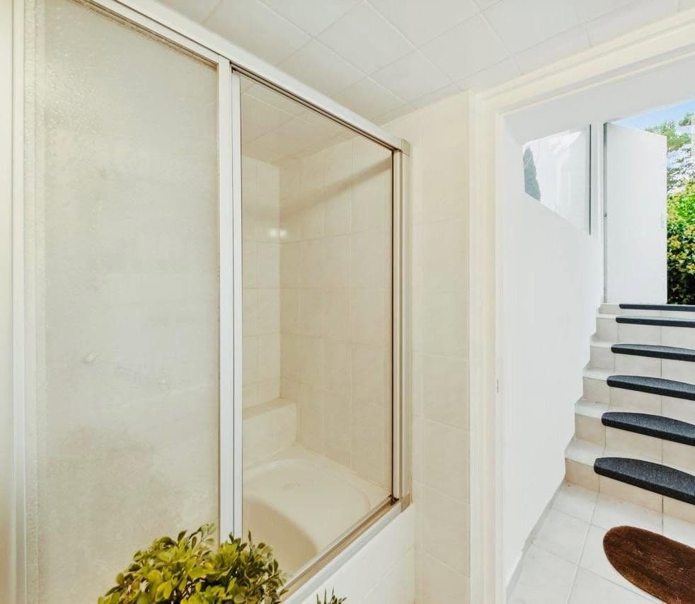 Prenájom bytu 2-izbový 32 m², Hamburg, Hamburg Prenájom bytu 2-izbový 32 m², Hamburg, Hamburg