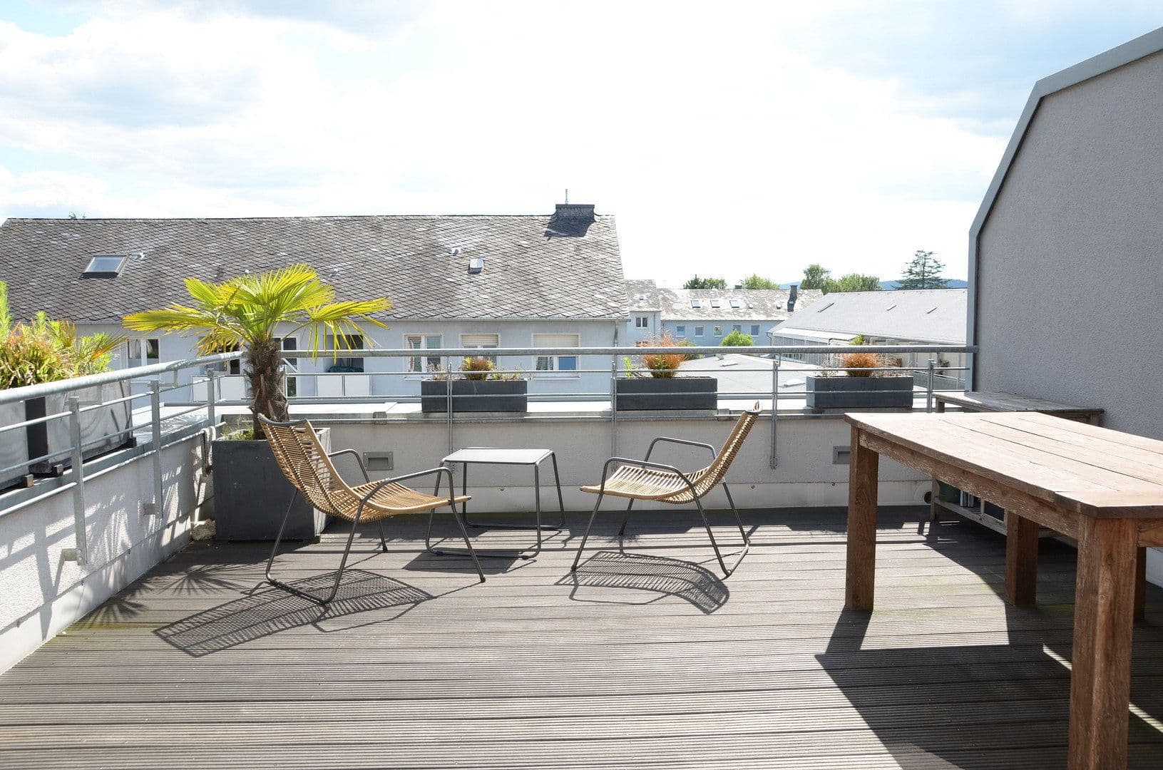 Prenájom bytu 2-izbový 63 m², Trier, Porýnie-Falcko Prenájom bytu 2-izbový 63 m², Trier, Porýnie-Falcko