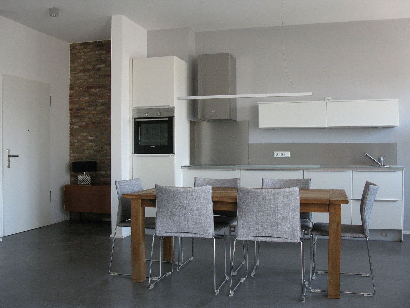 Prenájom bytu 2-izbový 63 m², Trier, Porýnie-Falcko Prenájom bytu 2-izbový 63 m², Trier, Porýnie-Falcko