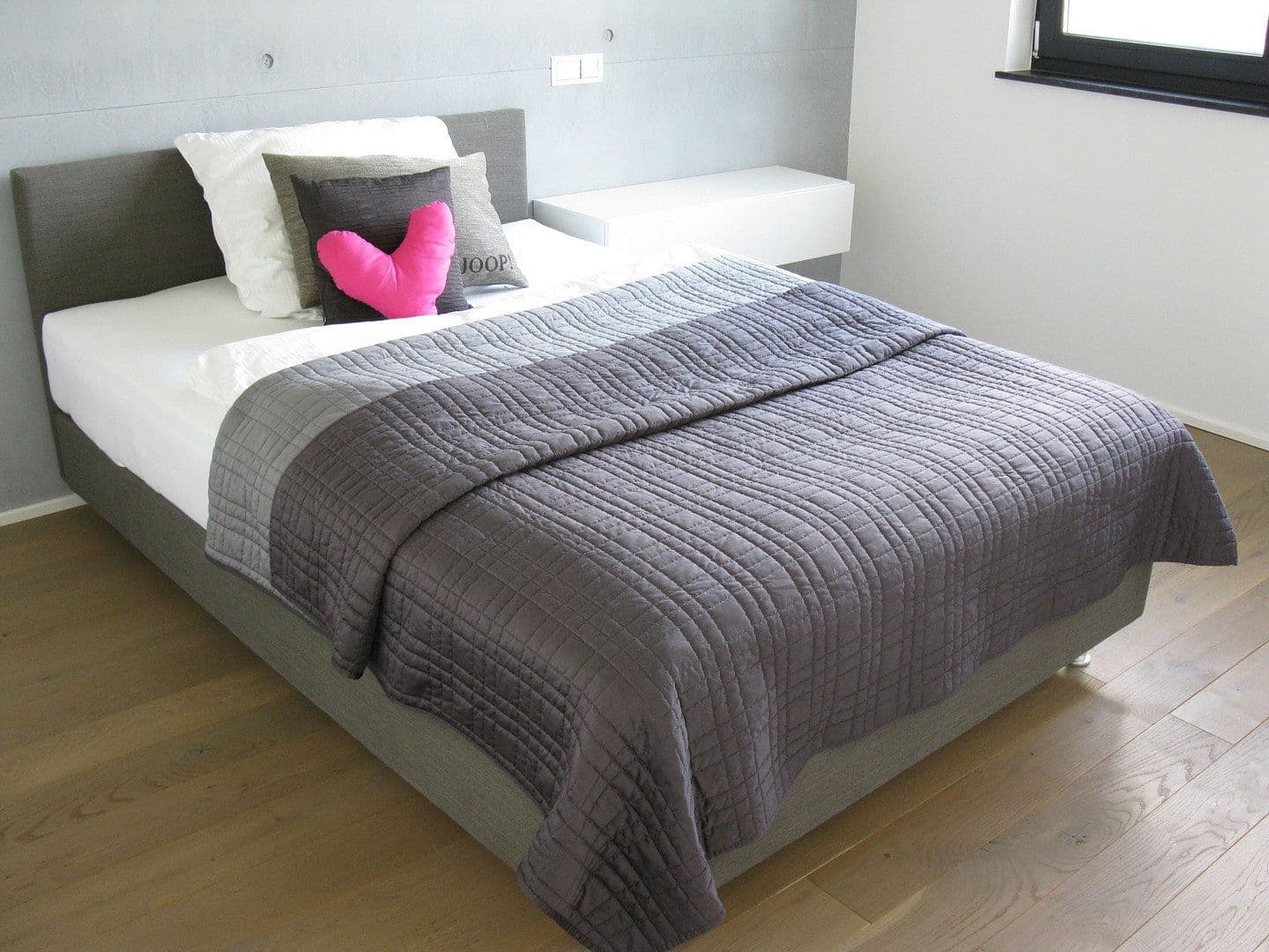 Prenájom bytu 2-izbový 63 m², Trier, Porýnie-Falcko Prenájom bytu 2-izbový 63 m², Trier, Porýnie-Falcko