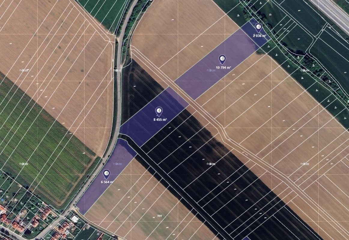 Predaj pozemku 24.424 m², Domašov, Jihomoravský kraj Predaj pozemku 24.424 m², Domašov, Jihomoravský kraj
