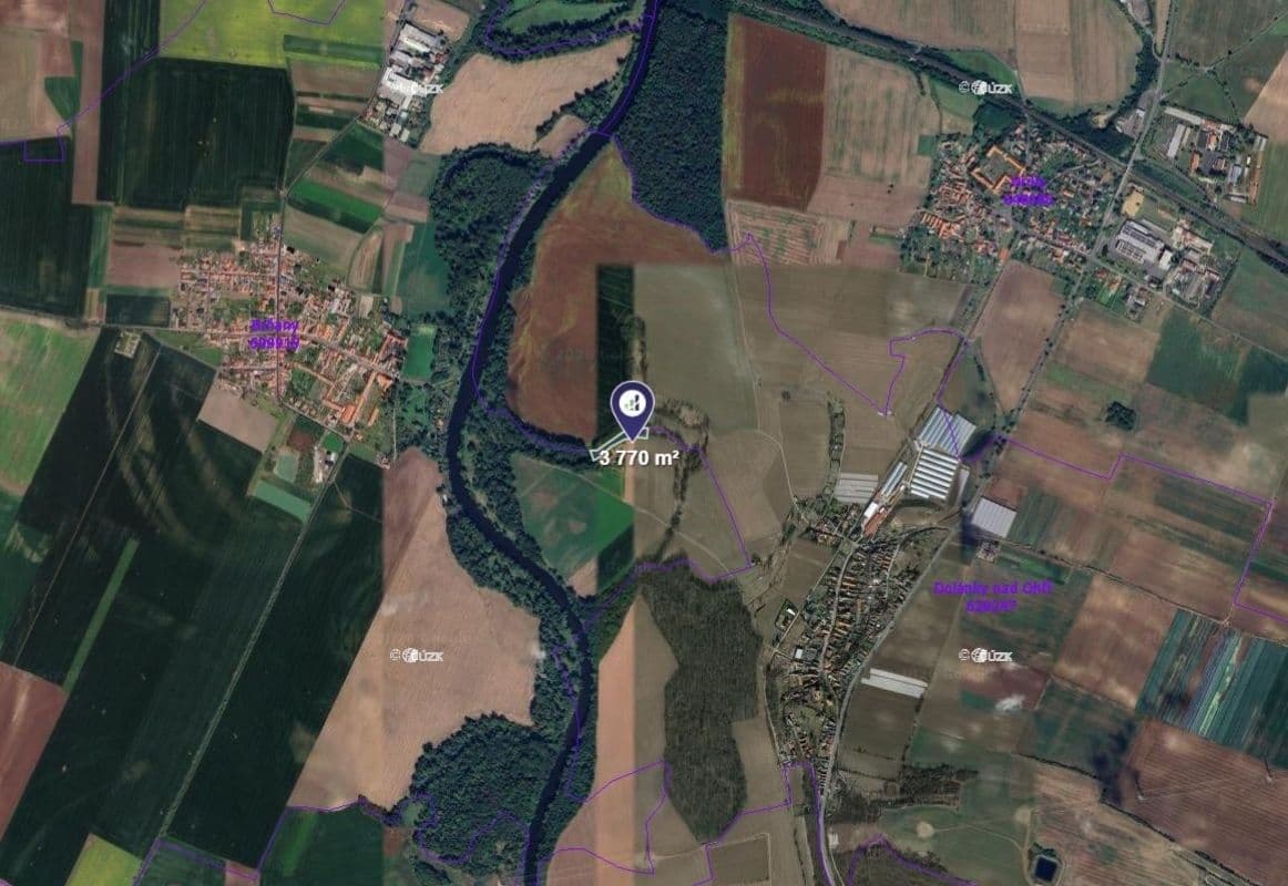 Predaj pozemku 3.770 m², Brňany, Ústecký kraj Predaj pozemku 3.770 m², Brňany, Ústecký kraj