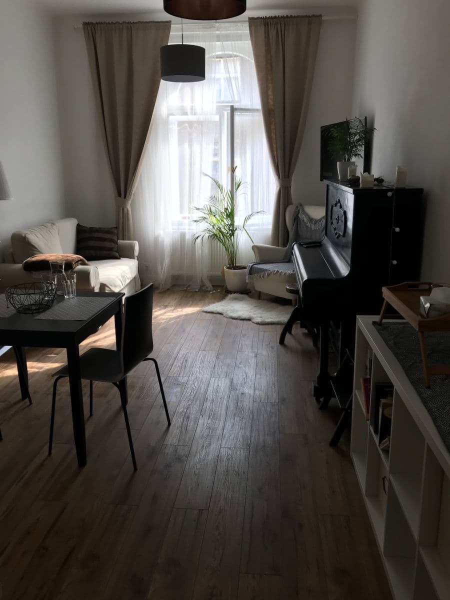 Prenájom bytu 2-izbový 46 m², Na Spojce, Praha, Praha Prenájom bytu 2-izbový 46 m², Na Spojce, Praha, Praha