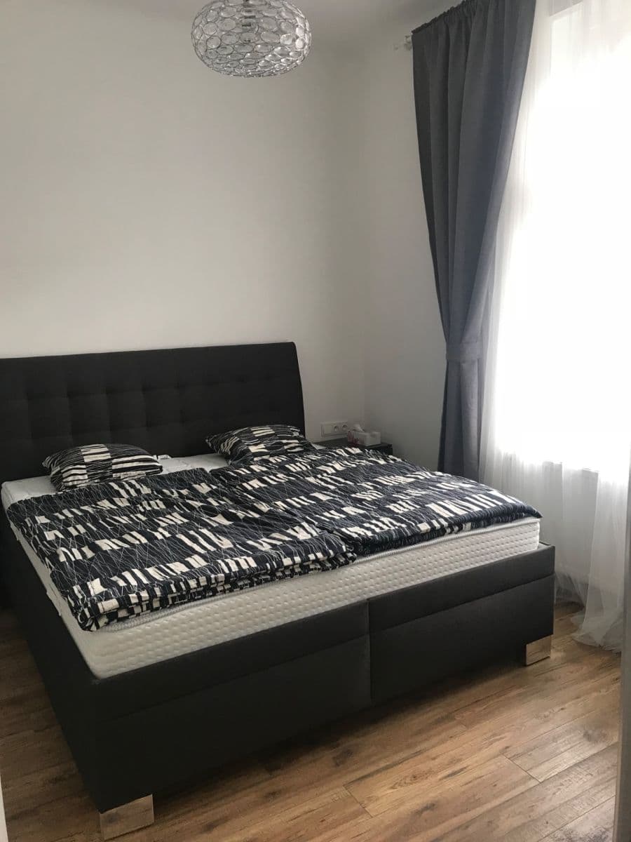 Prenájom bytu 2-izbový 46 m², Na Spojce, Praha, Praha Prenájom bytu 2-izbový 46 m², Na Spojce, Praha, Praha