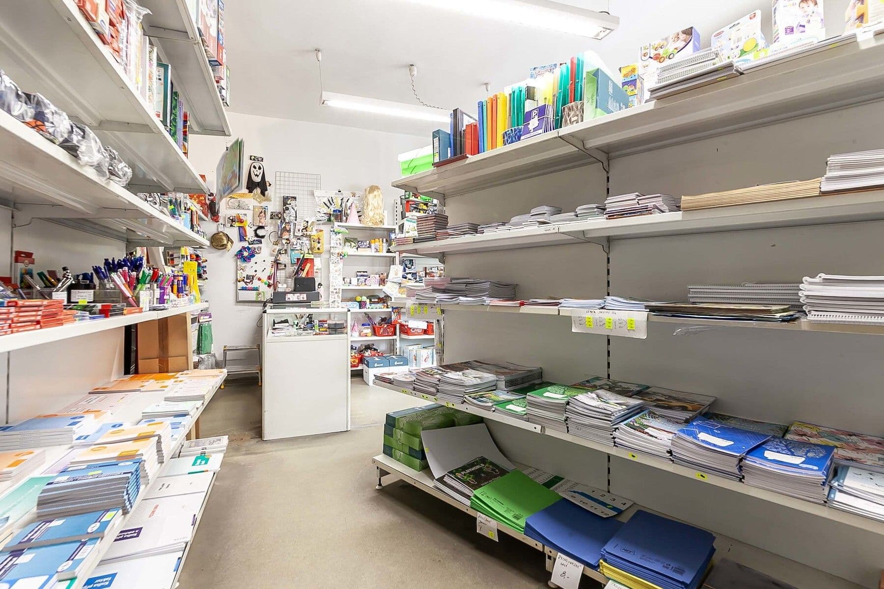 Predaj nebytového priestoru 37 m², Vrážská, Praha, Praha Predaj nebytového priestoru 37 m², Vrážská, Praha, Praha