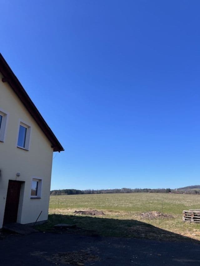 Prenájom bytu 3-izbový 75 m², Chotoviny, Jihočeský kraj Prenájom bytu 3-izbový 75 m², Chotoviny, Jihočeský kraj