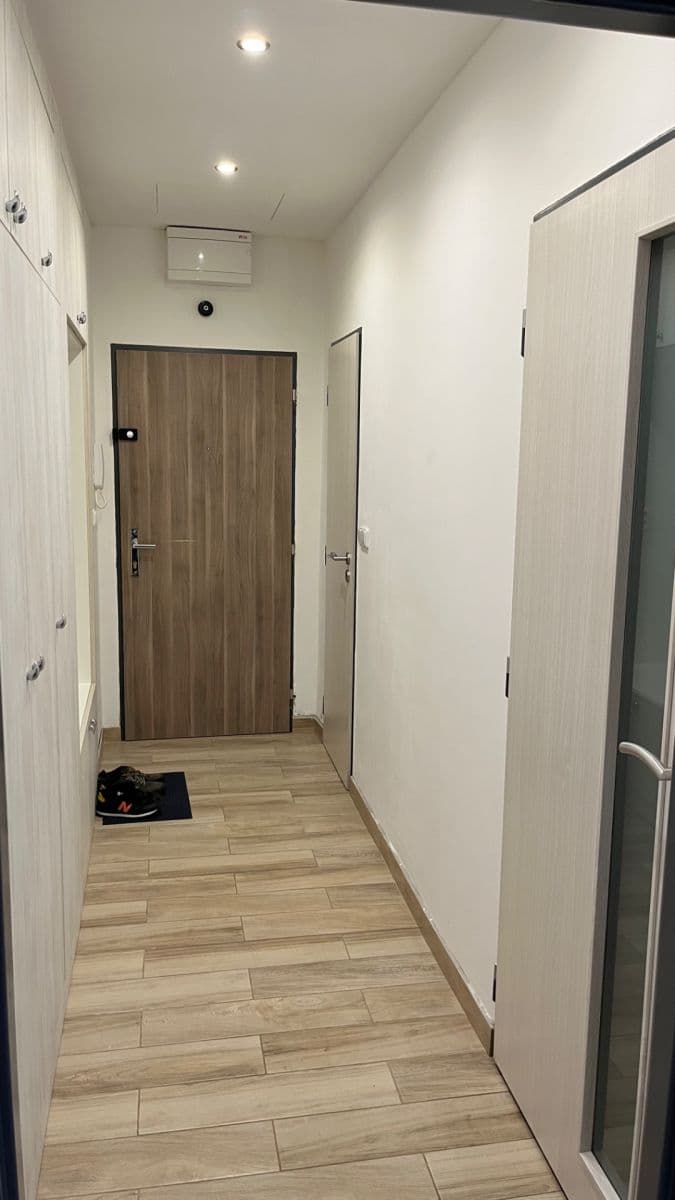 Prenájom bytu 2-izbový 54 m², Sokolovská, Ostrava, Moravskoslezský kraj Prenájom bytu 2-izbový 54 m², Sokolovská, Ostrava, Moravskoslezský kraj