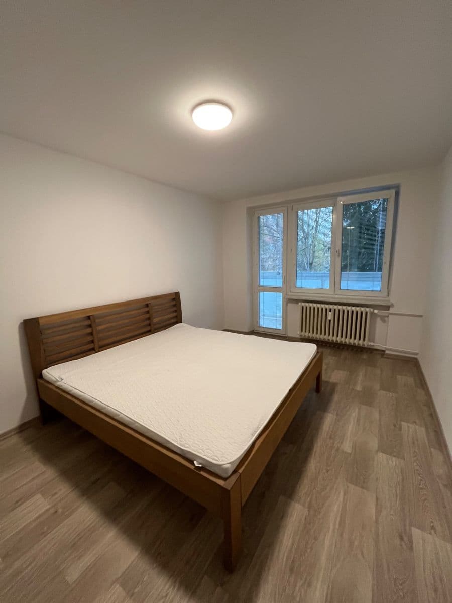 Prenájom bytu 2-izbový 54 m², Sokolovská, Ostrava, Moravskoslezský kraj Prenájom bytu 2-izbový 54 m², Sokolovská, Ostrava, Moravskoslezský kraj