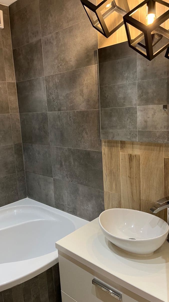 Prenájom bytu 2-izbový 54 m², Sokolovská, Ostrava, Moravskoslezský kraj Prenájom bytu 2-izbový 54 m², Sokolovská, Ostrava, Moravskoslezský kraj