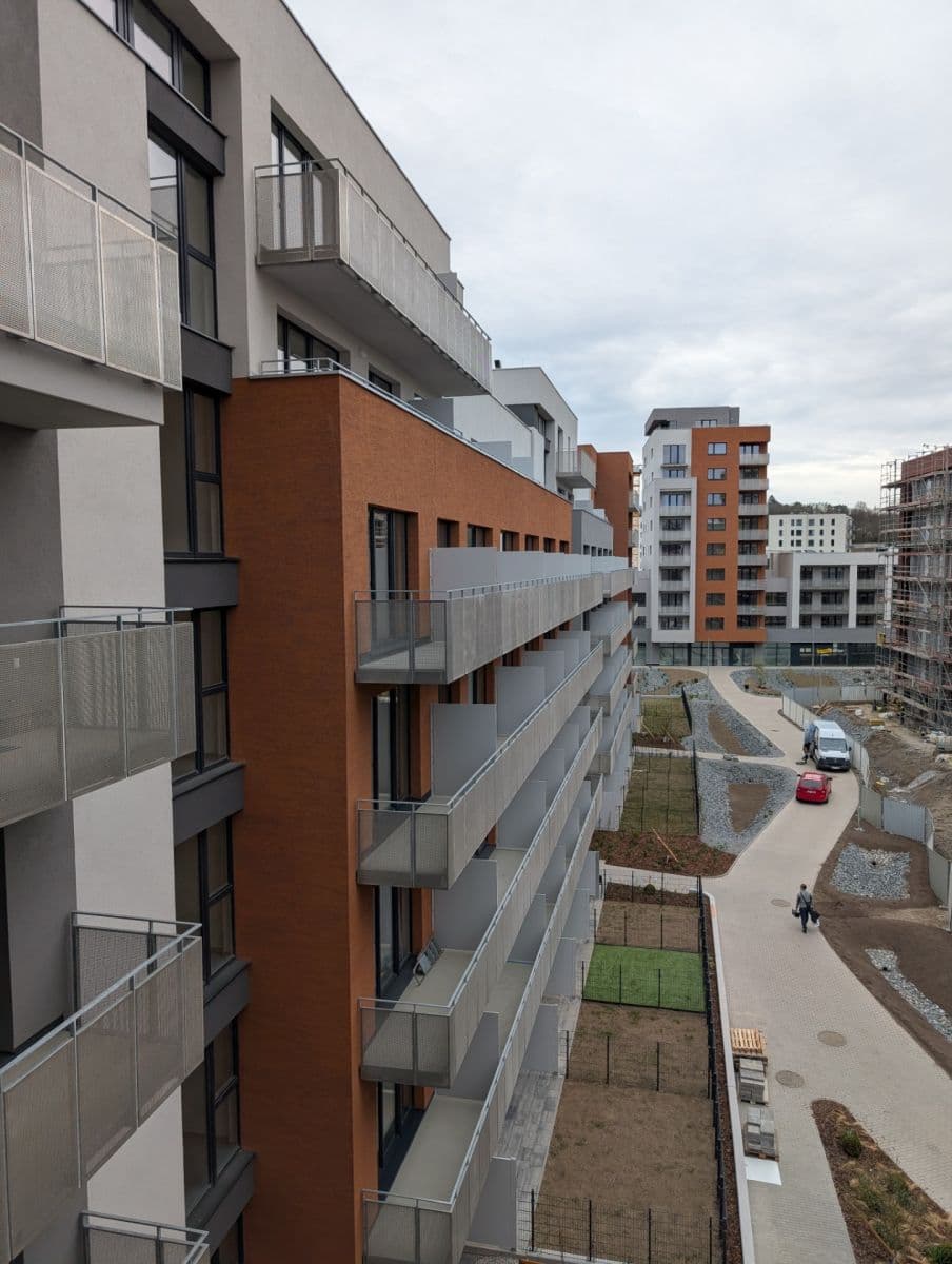 Prenájom bytu 1-izbový 48 m², Gerstelova, Praha, Praha Prenájom bytu 1-izbový 48 m², Gerstelova, Praha, Praha