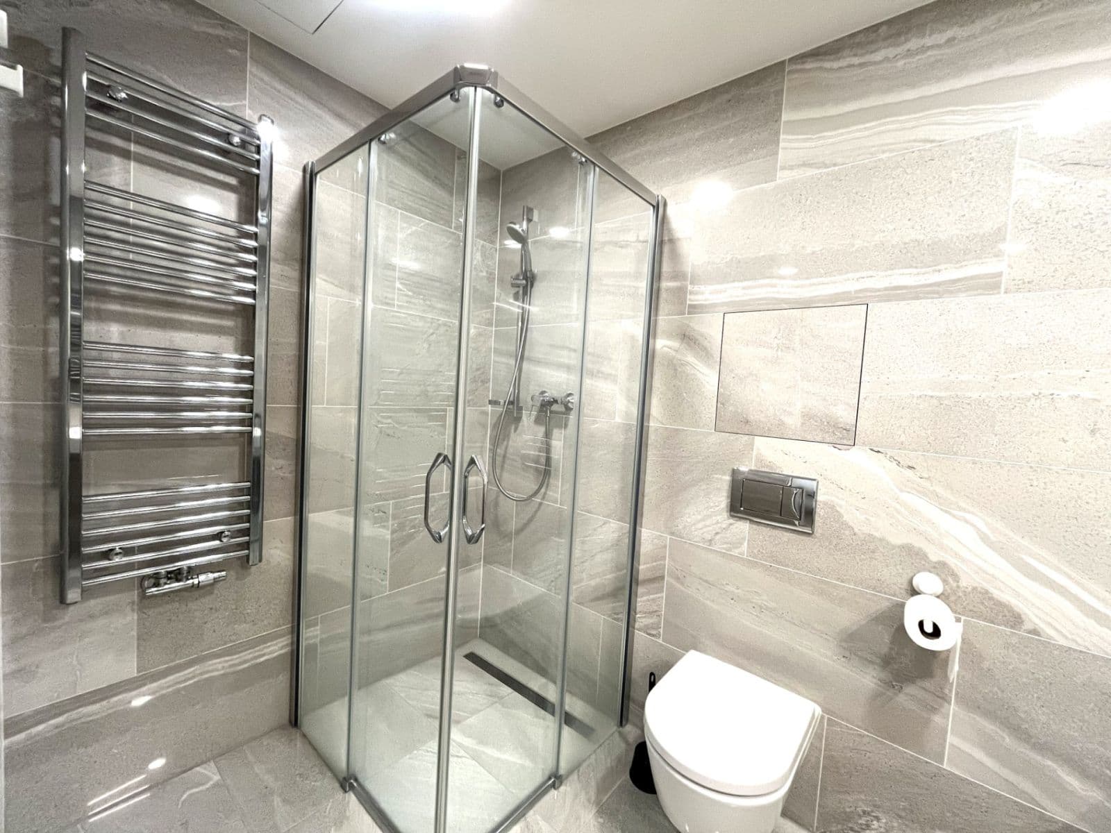 Prenájom bytu 1-izbový 33 m², Kurta Konráda, Praha, Praha Prenájom bytu 1-izbový 33 m², Kurta Konráda, Praha, Praha