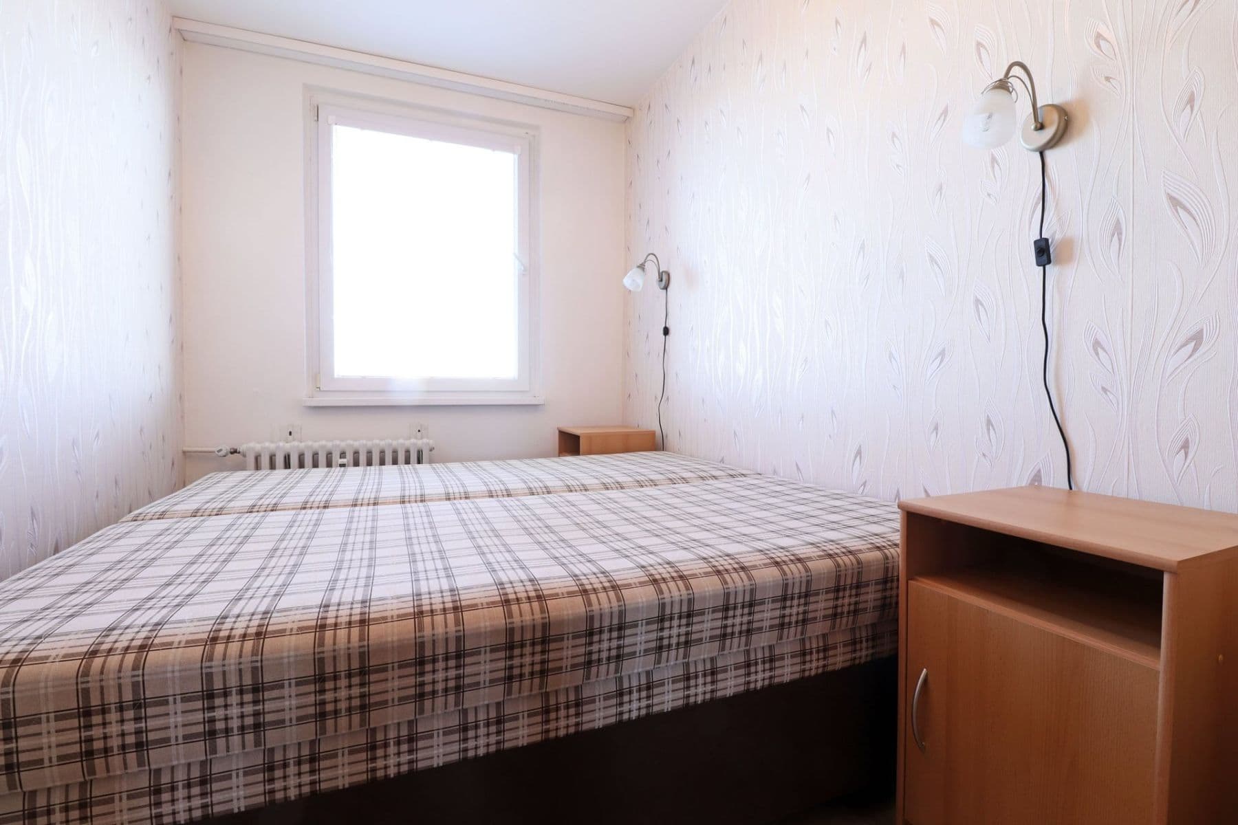 Prenájom bytu 3-izbový 68 m², Krynická, Praha, Praha Prenájom bytu 3-izbový 68 m², Krynická, Praha, Praha