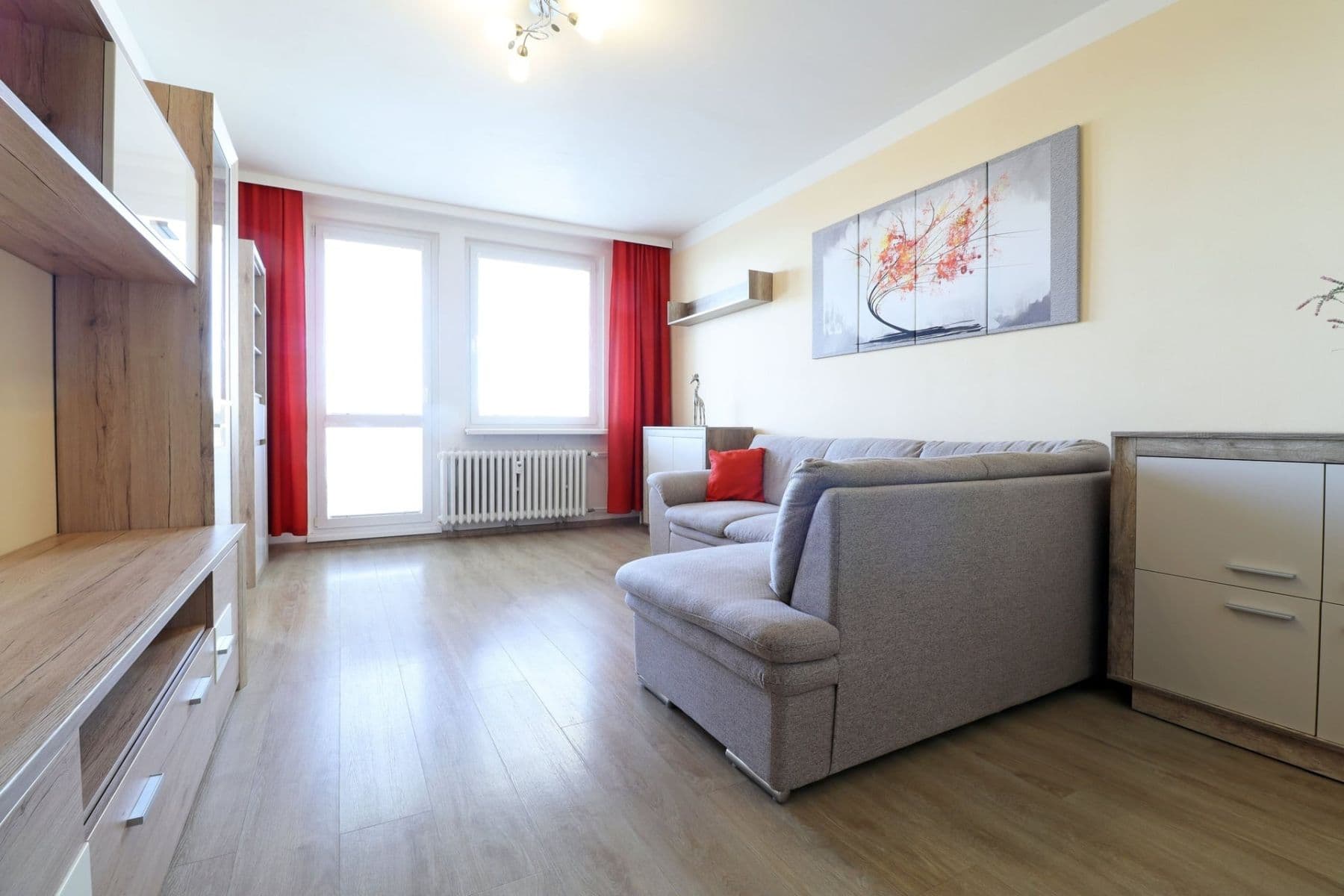 Prenájom bytu 3-izbový 68 m², Krynická, Praha, Praha Prenájom bytu 3-izbový 68 m², Krynická, Praha, Praha