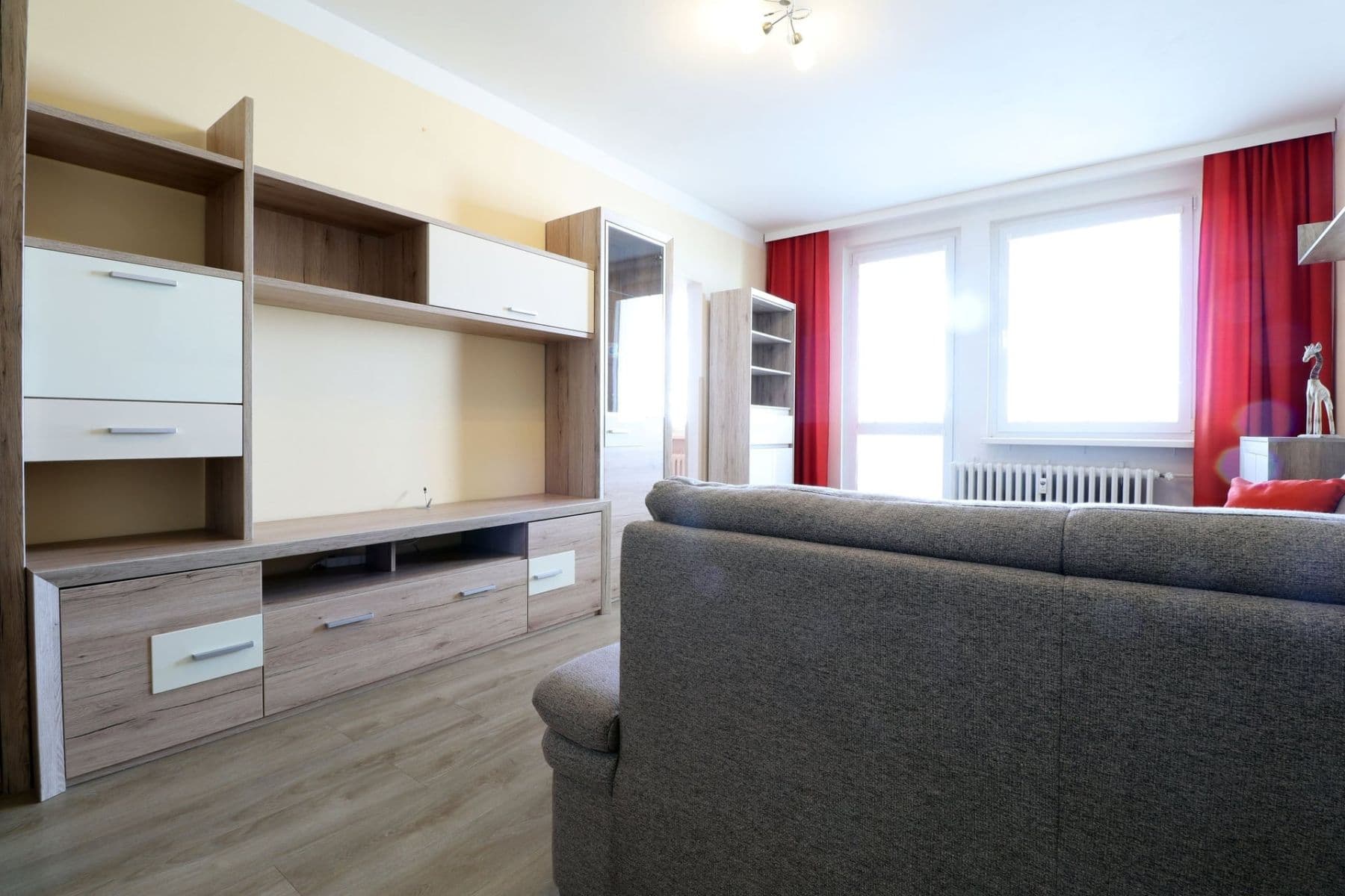 Prenájom bytu 3-izbový 68 m², Krynická, Praha, Praha Prenájom bytu 3-izbový 68 m², Krynická, Praha, Praha