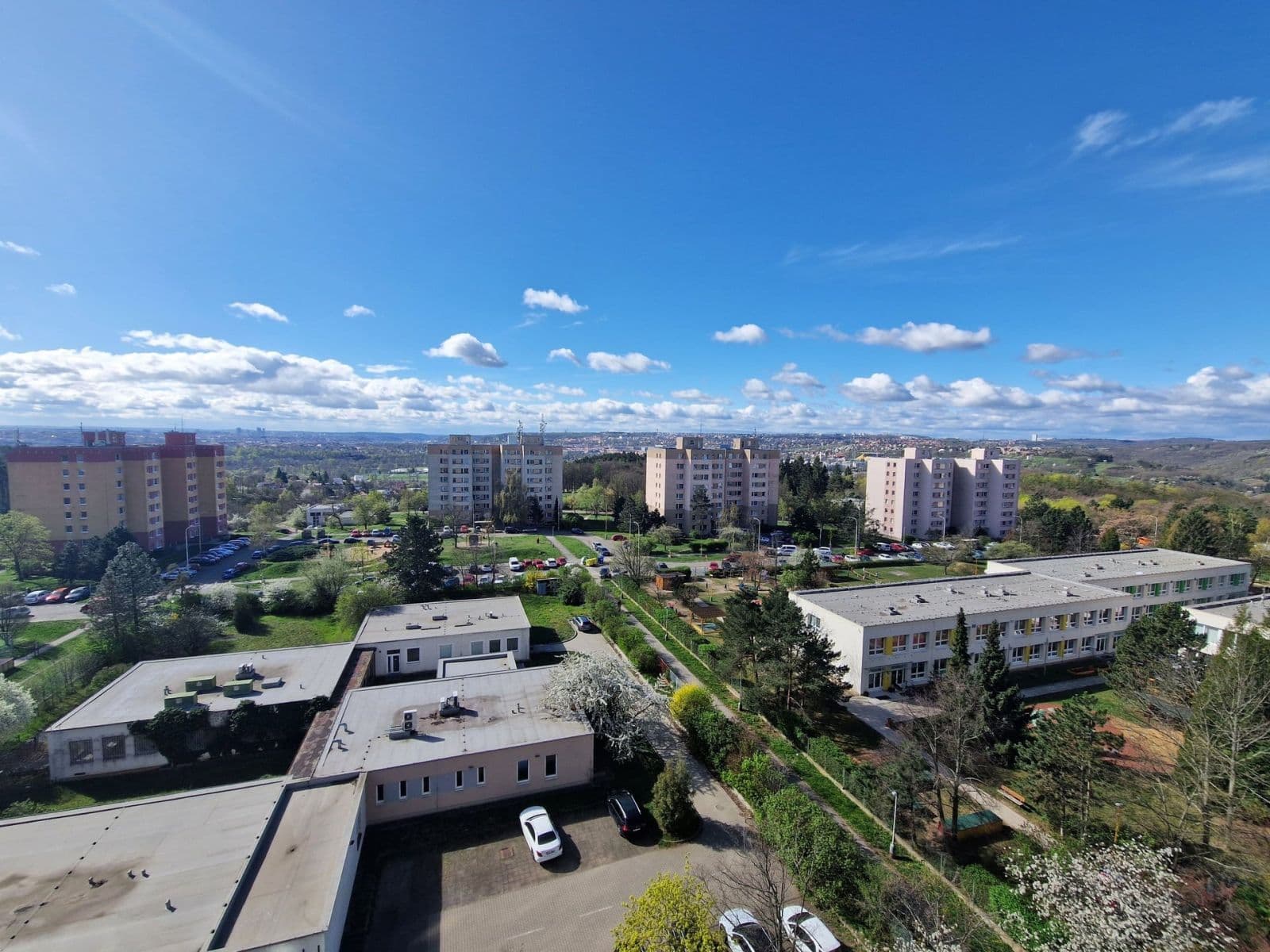 Prenájom bytu 3-izbový 68 m², Krynická, Praha, Praha Prenájom bytu 3-izbový 68 m², Krynická, Praha, Praha