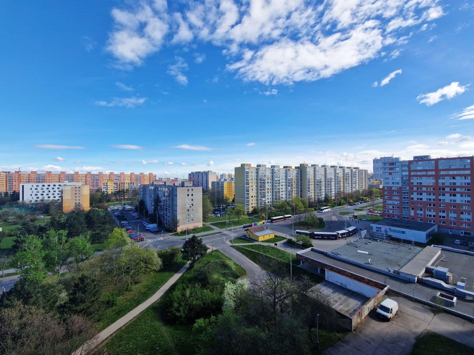 Prenájom bytu 3-izbový 68 m², Krynická, Praha, Praha Prenájom bytu 3-izbový 68 m², Krynická, Praha, Praha