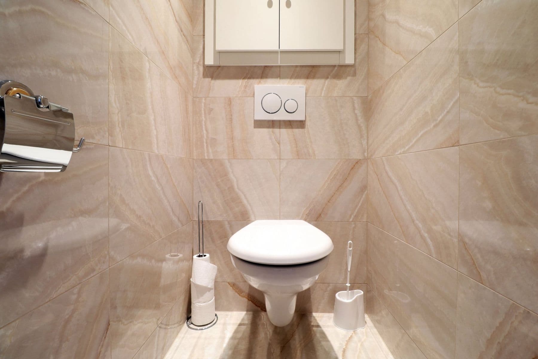 Prenájom bytu 3-izbový 68 m², Krynická, Praha, Praha Prenájom bytu 3-izbový 68 m², Krynická, Praha, Praha