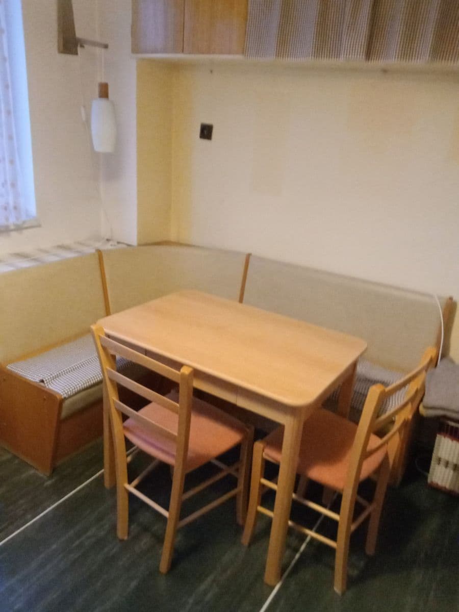 Prenájom bytu 2-izbový 61 m², Kubánské náměstí, Praha, Praha Prenájom bytu 2-izbový 61 m², Kubánské náměstí, Praha, Praha