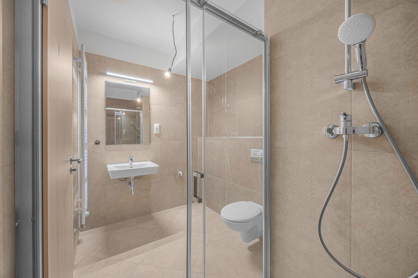 Prenájom bytu 1-izbový 33 m², Gerstelova, Praha, Praha Prenájom bytu 1-izbový 33 m², Gerstelova, Praha, Praha