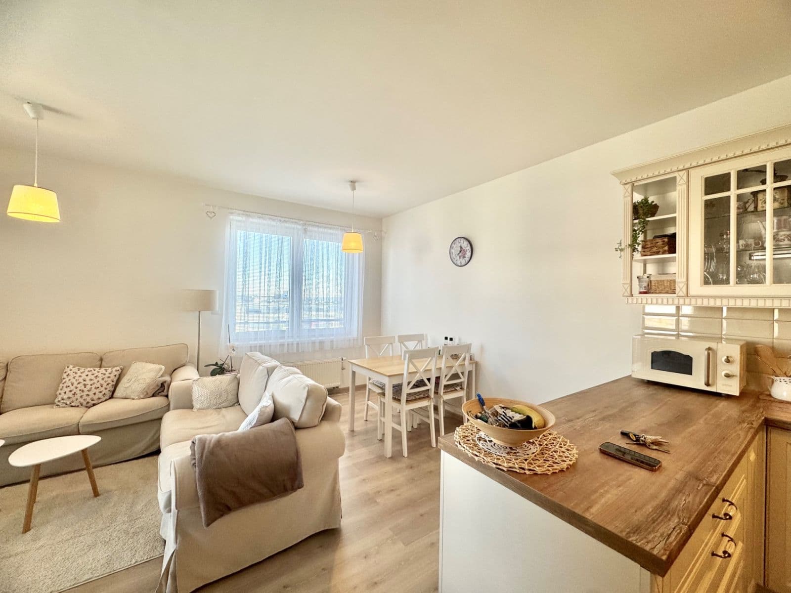 Predaj bytu 3-izbový 70 m², Do Zahrádek Ⅰ, Praha, Praha Predaj bytu 3-izbový 70 m², Do Zahrádek Ⅰ, Praha, Praha