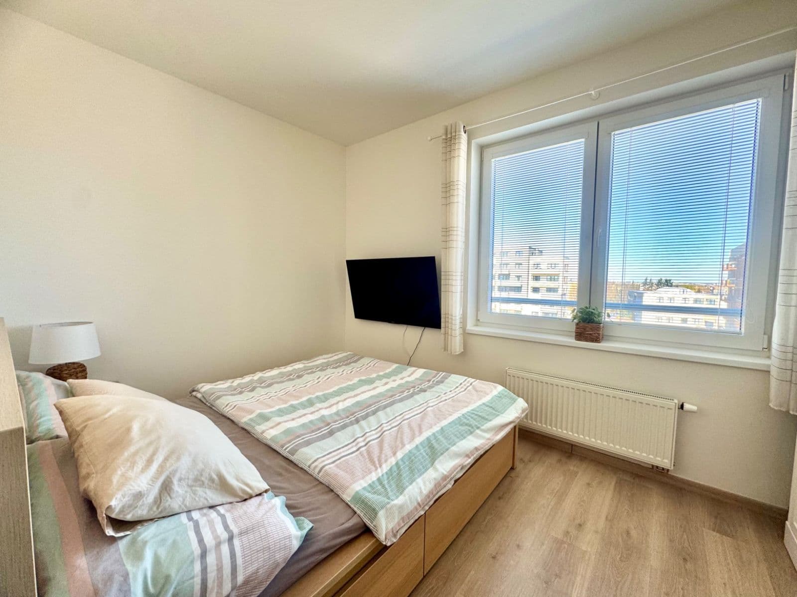 Predaj bytu 3-izbový 70 m², Do Zahrádek Ⅰ, Praha, Praha Predaj bytu 3-izbový 70 m², Do Zahrádek Ⅰ, Praha, Praha