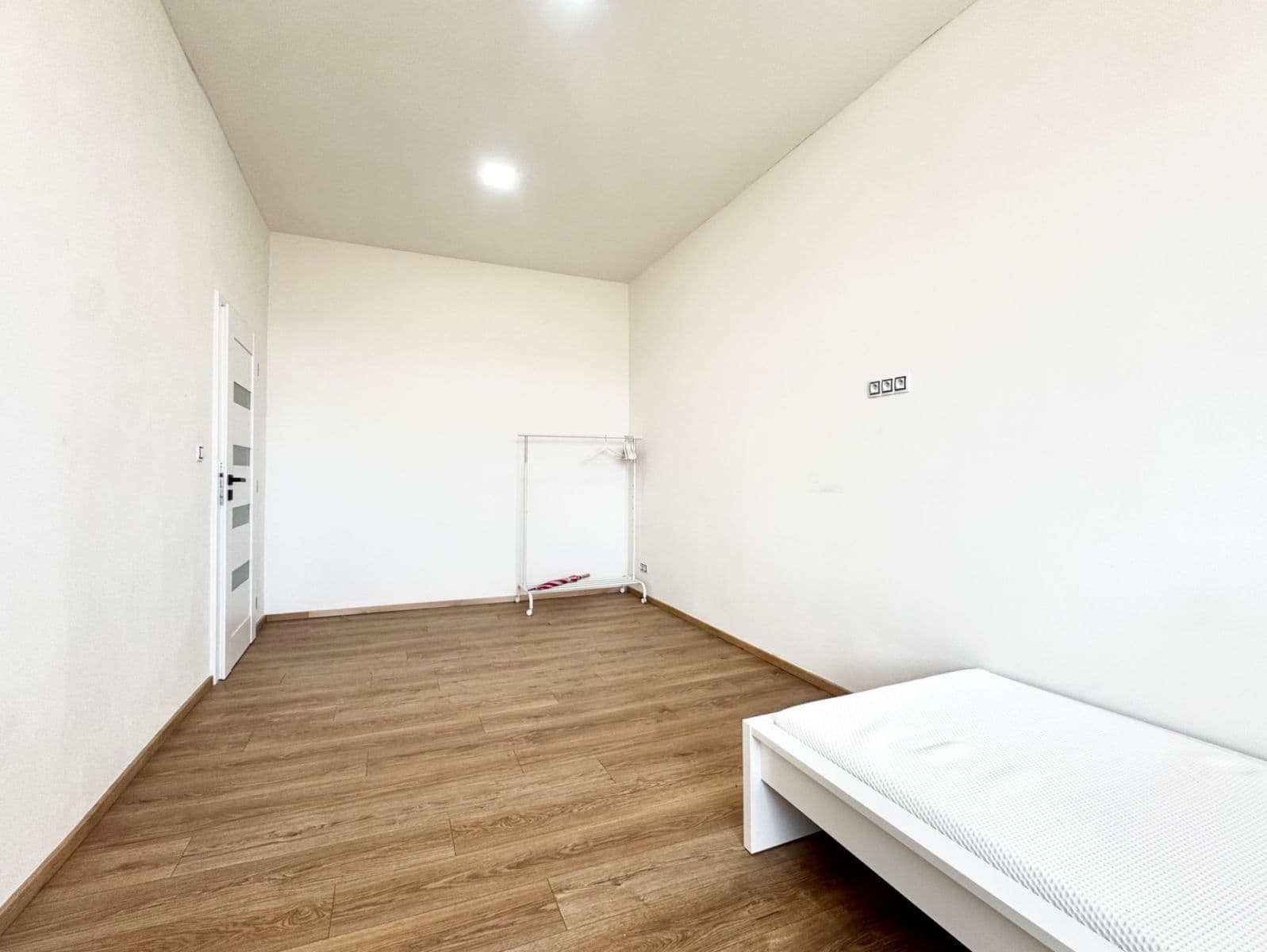 Predaj bytu 3-izbový 80 m², 5. května, Praha, Praha Predaj bytu 3-izbový 80 m², 5. května, Praha, Praha