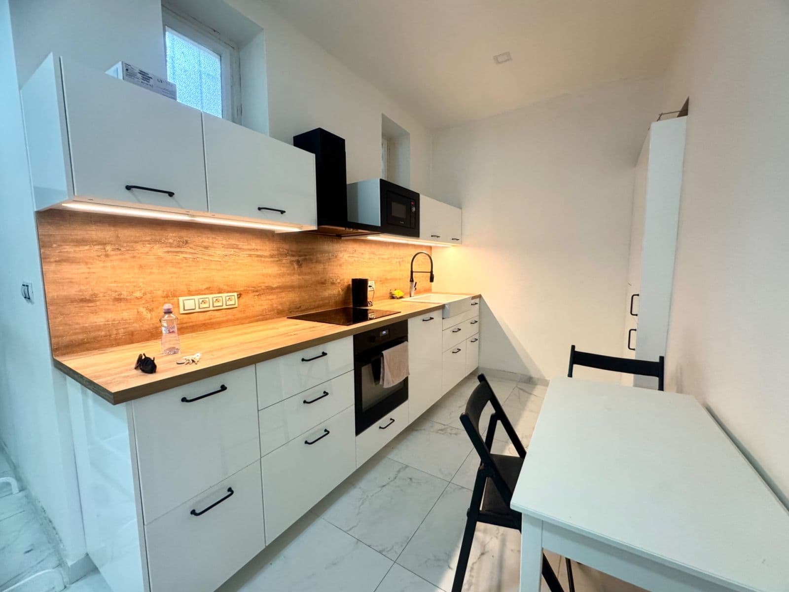 Predaj bytu 3-izbový 80 m², 5. května, Praha, Praha Predaj bytu 3-izbový 80 m², 5. května, Praha, Praha