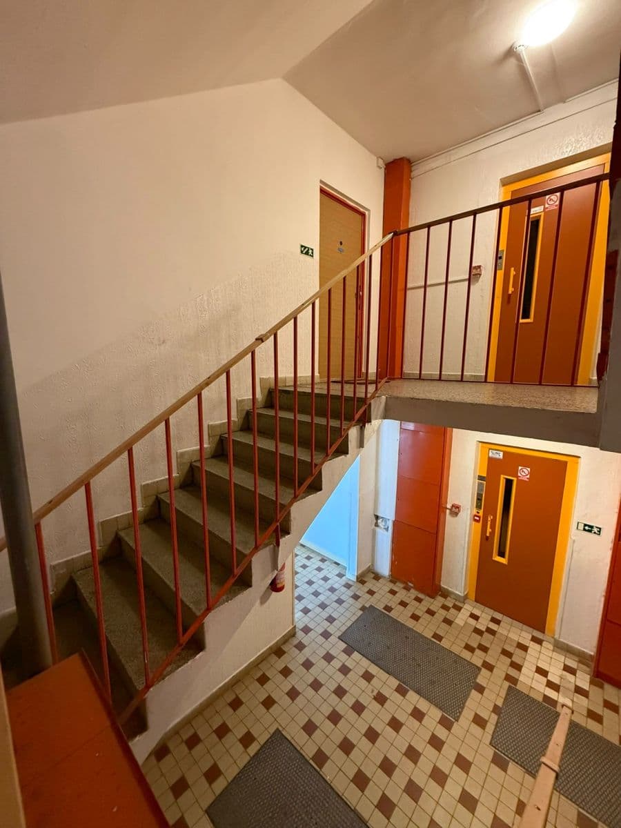 Predaj bytu 3-izbový 78 m², Brožíkova, Hradec Králové, Královéhradecký kraj Predaj bytu 3-izbový 78 m², Brožíkova, Hradec Králové, Královéhradecký kraj