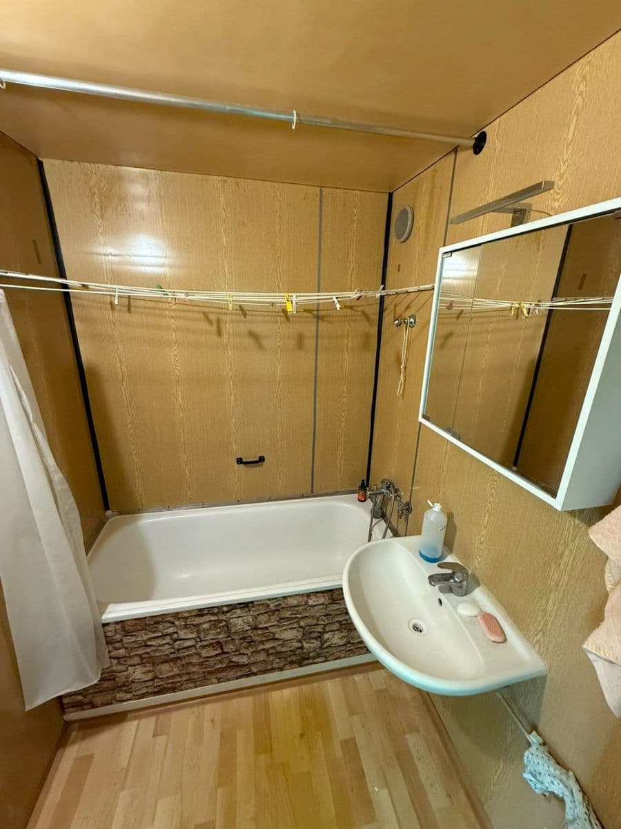 Predaj bytu 3-izbový 78 m², Brožíkova, Hradec Králové, Královéhradecký kraj Predaj bytu 3-izbový 78 m², Brožíkova, Hradec Králové, Královéhradecký kraj