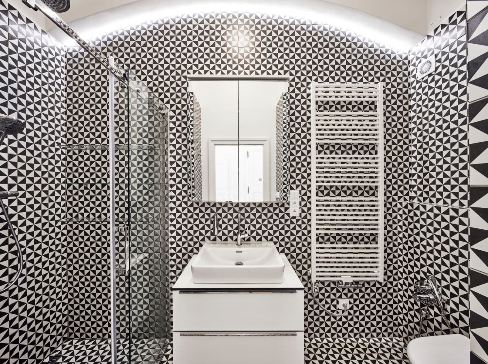 Prenájom bytu 2-izbový 50 m², Na Výšinách, Praha, Praha Prenájom bytu 2-izbový 50 m², Na Výšinách, Praha, Praha