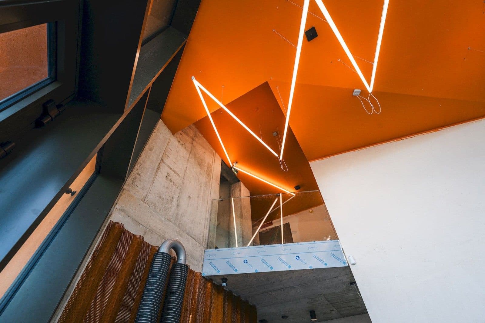 Prenájom bytu 1-izbový 34 m², U Komína, Praha, Praha Prenájom bytu 1-izbový 34 m², U Komína, Praha, Praha