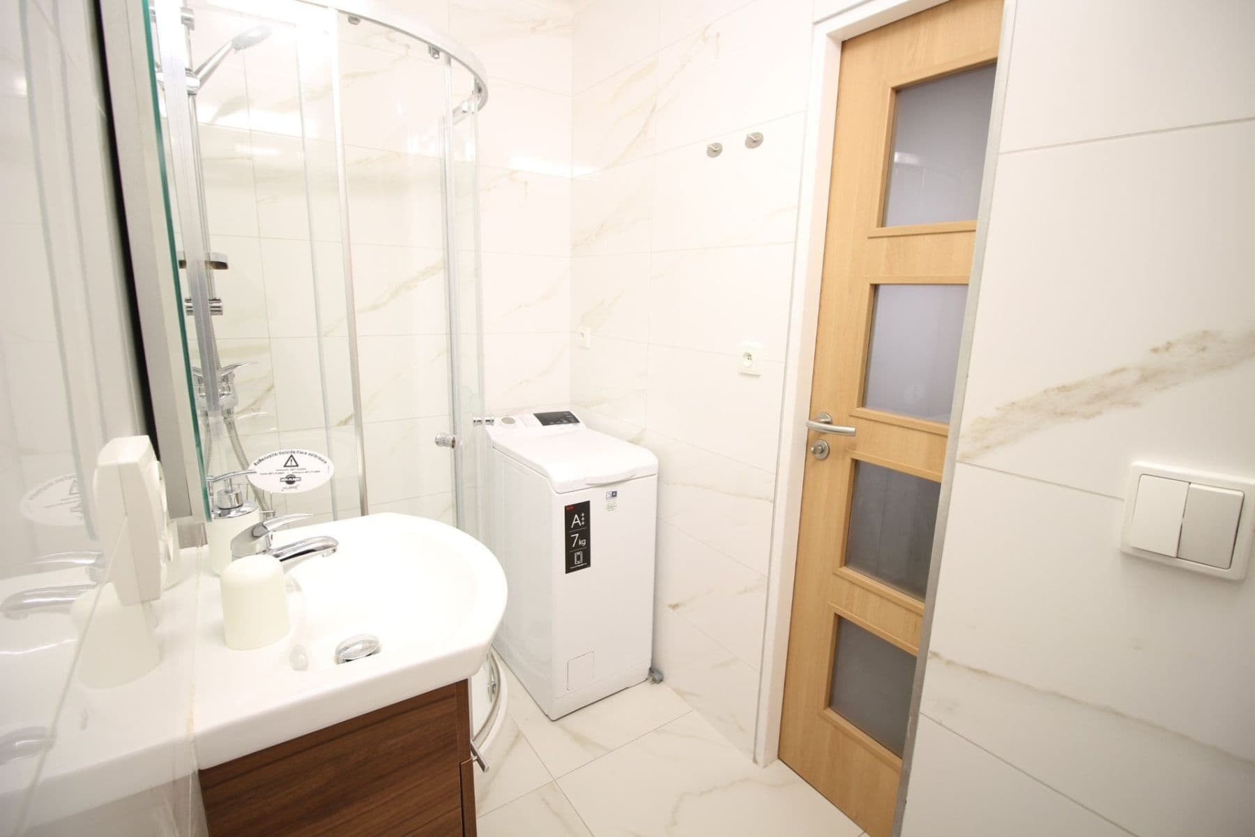 Prenájom bytu 2-izbový 34 m², Vodičkova, Praha, Praha Prenájom bytu 2-izbový 34 m², Vodičkova, Praha, Praha