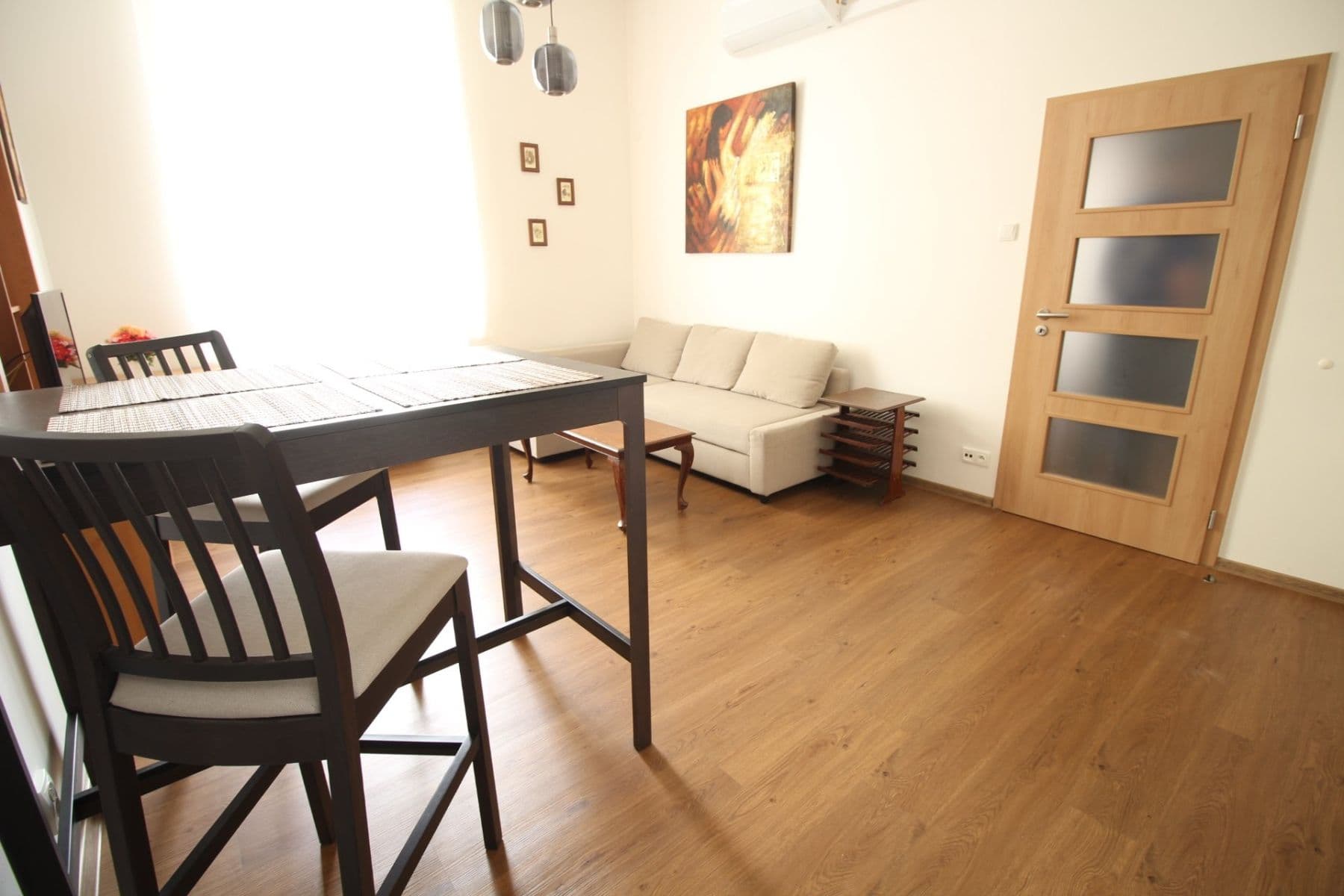 Prenájom bytu 2-izbový 34 m², Vodičkova, Praha, Praha Prenájom bytu 2-izbový 34 m², Vodičkova, Praha, Praha