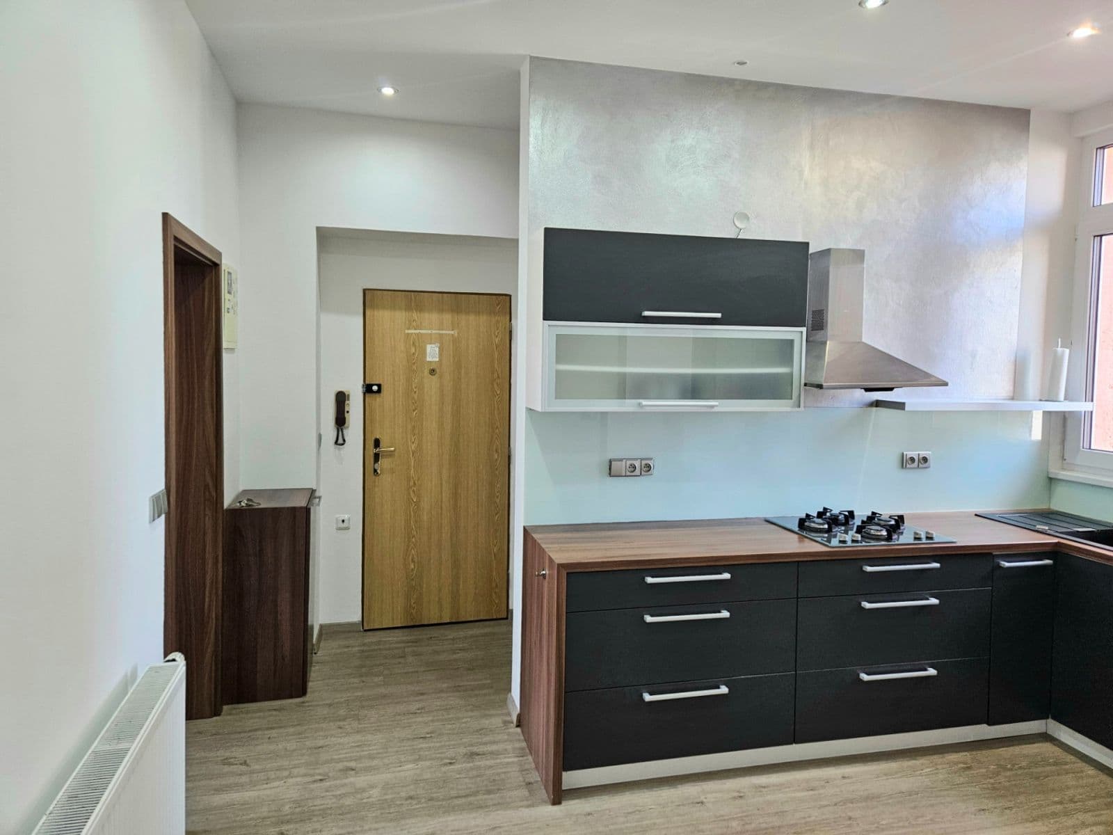 Prenájom bytu 3-izbový 85 m², Hřbitovní, Nový Jičín, Moravskoslezský kraj Prenájom bytu 3-izbový 85 m², Hřbitovní, Nový Jičín, Moravskoslezský kraj