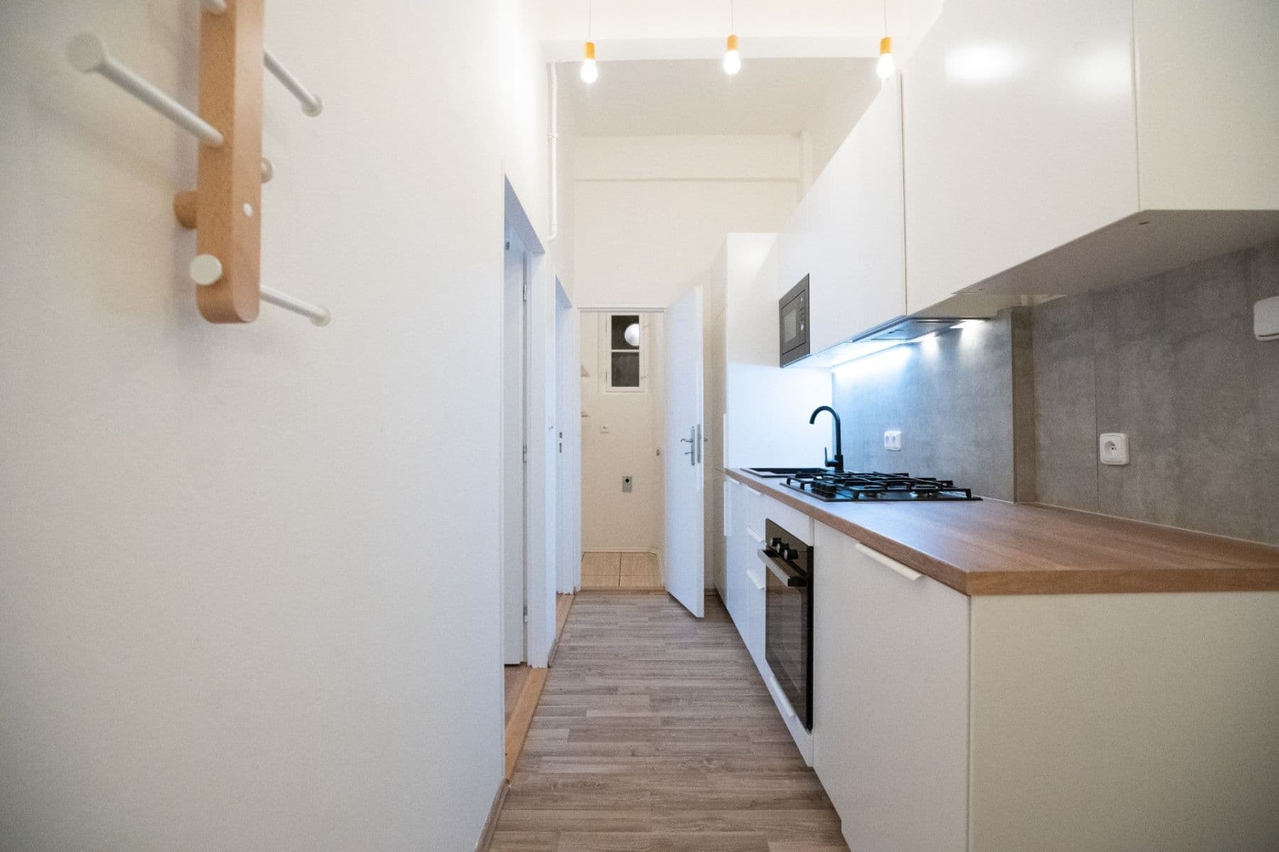 Prenájom bytu 2-izbový 48 m², Žerotínova, Praha, Praha Prenájom bytu 2-izbový 48 m², Žerotínova, Praha, Praha