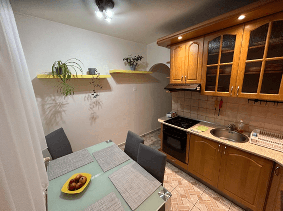 Prenájom bytu 3-izbový 62 m², Toryská, Vrakuňa, Bratislavský kraj Prenájom bytu 3-izbový 62 m², Toryská, Vrakuňa, Bratislavský kraj