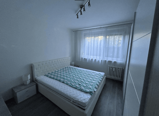 Prenájom bytu 3-izbový 62 m², Toryská, Vrakuňa, Bratislavský kraj Prenájom bytu 3-izbový 62 m², Toryská, Vrakuňa, Bratislavský kraj