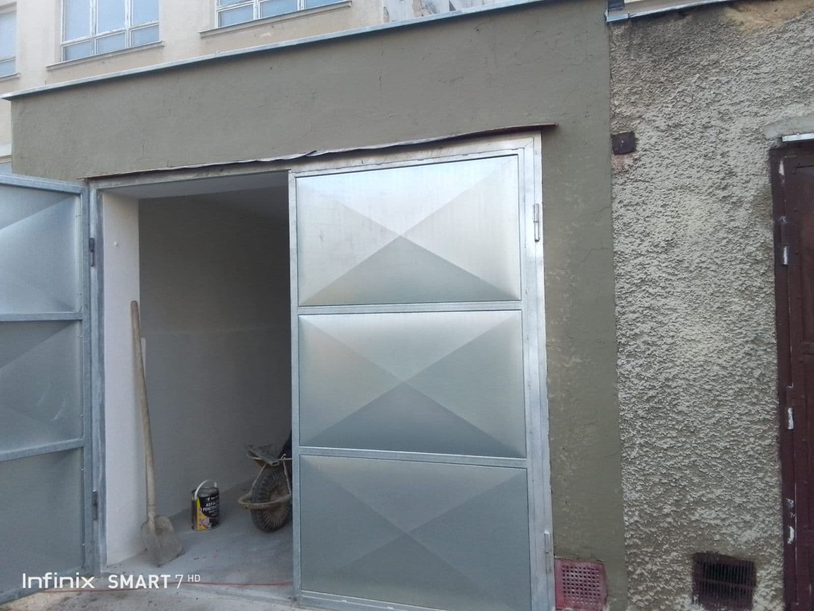 Prenájom garáže 25 m², Na Urbance, Roudnice nad Labem, Ústecký kraj Prenájom garáže 25 m², Na Urbance, Roudnice nad Labem, Ústecký kraj