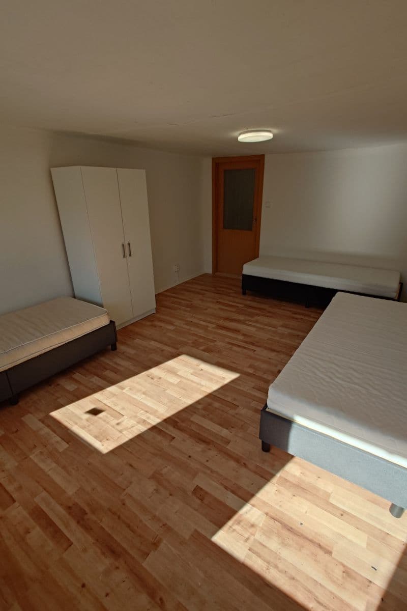 Prenájom domu 120 m², pozemek 250 m², Veverské Knínice, Jihomoravský kraj Prenájom domu 120 m², pozemek 250 m², Veverské Knínice, Jihomoravský kraj